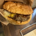 ジューザバーガー - プレミアチーズバーガー