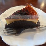 과자 공방 미유키도우 - バスクチーズケーキ