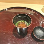 梅田 すし継 - お汁は出汁が効いてます