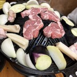 ジンギスカン羊はち - ラムロースセット(1250円)✖️2人前☆