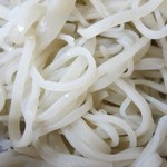 鈴家 - ゆば定食のそばアップ
