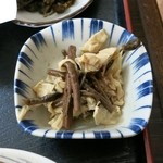 鈴家 - ゆば定食のゆばのお浸し
