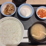 松屋 - 料理写真:Wで選べる玉子かけごはん朝食350円、クーポンでキムチ無料(2025.9.24)