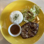 ヴィクトリアステーション 静内店 - 