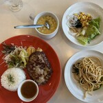 ヴィクトリアステーション 静内店 - 