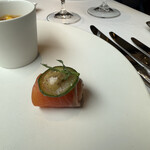 フランス料理 ル・クール - タスマニアサーモンの自家製スモーク