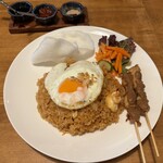 CAFE NADI - ナシゴレン定食　850円
