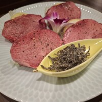 極上松阪牛 牛追道中 - 