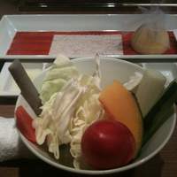 銀座 六覺燈 銀座店  - キャベツ達（トマトとキュウリも）