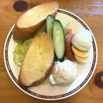 コメダ珈琲店 - 料理写真:サラダバケット