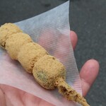 舟形家 - きなこよもぎだんご