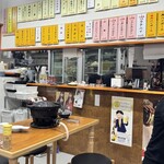 ジンギスカン羊はち - 店内