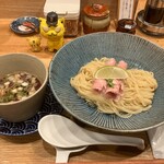 おダシと銀しゃり 中華そば 蒼し - 昆布水つけそば醤油　980円(税込)