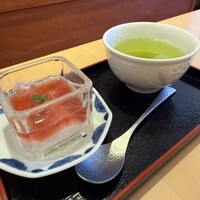 豆富料理と吟醸せいろ蒸し 八かく庵 大阪ステーションシティ店 - 