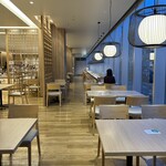 ホテル オーレ イン - 席を押さえて…