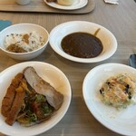 ホテル オーレ イン - カレーも取った！