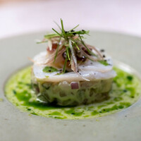 コングスト - 2025.7 水蛸セビーチェ 水茄子と胡瓜と紫玉葱のアボカドマヨネーズ和え