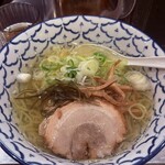 名古屋驛麺通り醐りょう 函館らーめん - 