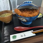 かつ丼 桜花 - 