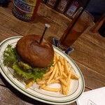 Viva la Burger - ワカモレチーズバーガ、ポテト&ソフトドリンクセット(税込2420円)