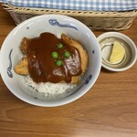 やまと - 『カツ丼（小）』550円　