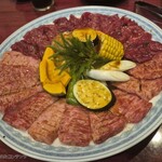 焼肉 八山 - 