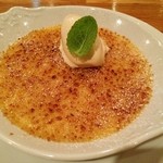 ラカンデラ - マロンとマサラ酒のブリュレ　シナモンアイス添え