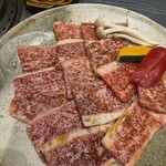 炭火焼肉しん - 