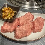 炭火焼肉しん - 