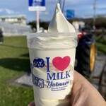 ヤツレン ソフトクリーム売店 - 