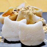 船橋屋 - 料理写真:猫カップくず餅