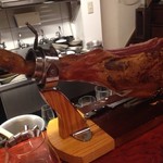 スペイン料理 アロス - スペイン産イベリコ豚生ハム