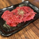 一頭買焼肉 玄 - 切り落としロース 1,210円