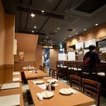 地鶏・牛・豚　みのと - 内観