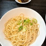 長浜ラーメン三吉 - 替え玉は特に変わったところはないみたい