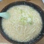 屋台ラーメン とんこつ貴生 - 