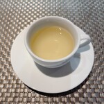 レストラン パティスリー ジェイエス - ハーブティーまでとても上品で優しかった