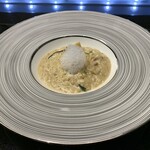 トシ・ヨロイヅカ 東京 - 