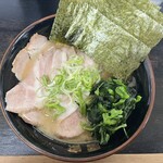 横浜家系らーめん 雷家 - 料理写真:チャーシュー麺