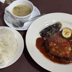 うさぎの森 - ハンバーグステーキチーズ&トマト