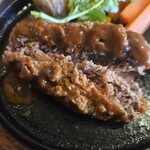 Hamburger Steak Senmon Ten IZUTSUYA - 肉醬？
