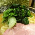 ラーメン 末廣家 - 「末廣家」(平成26年11月17日再訪問)ほうれん草