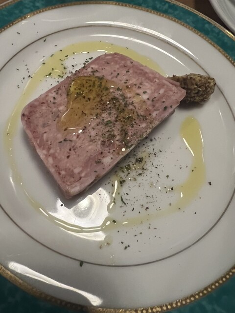 Bar&amp;Dining  Red Shoes photo 4