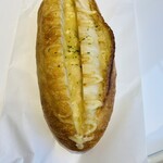 HUG BAKERY - ツナチーズフランス３００円