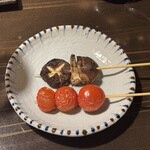 秘伝手羽先唐揚げと地鶏 焼き鳥 和個室 居酒屋 鳥心 横浜駅前店 - 