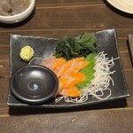 秘伝手羽先唐揚げと地鶏 焼き鳥 和個室 居酒屋 鳥心 横浜駅前店 - 