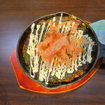 名古屋コーチン鉄板酒場とりしげ - ドラお好み焼き海鮮MIX