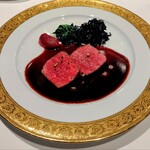 シェ・イノ - 鴨のロースト，ディジョン風