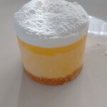 道の駅ふれあいの里HASUパーク - 料理写真:チーズ屋さんのチーズケーキ（小）