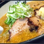札幌ラーメン 武蔵 - 熟成味噌　少なめ(￥950)